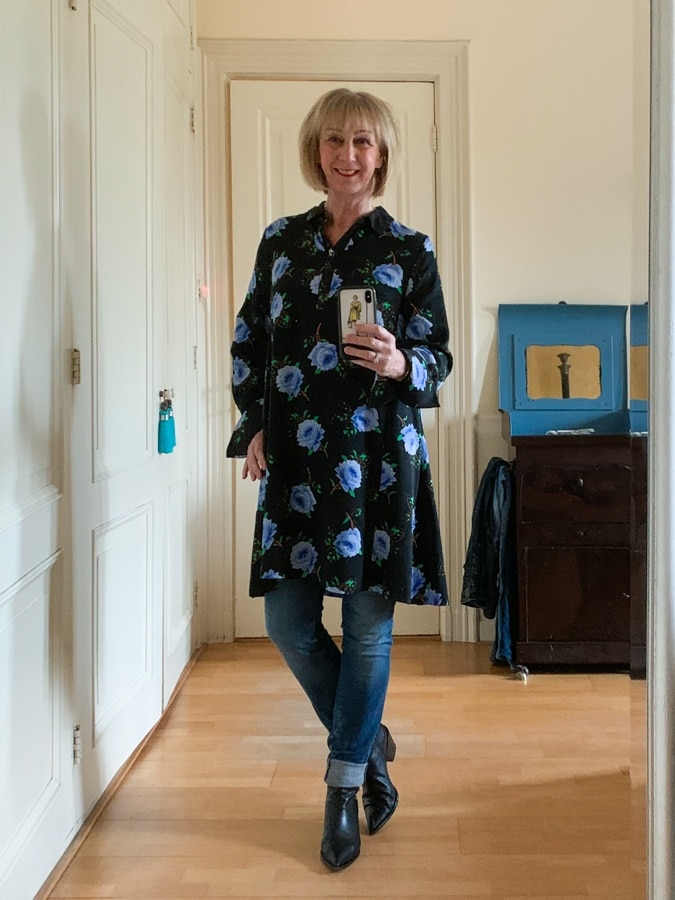 Floral dress Essentiel