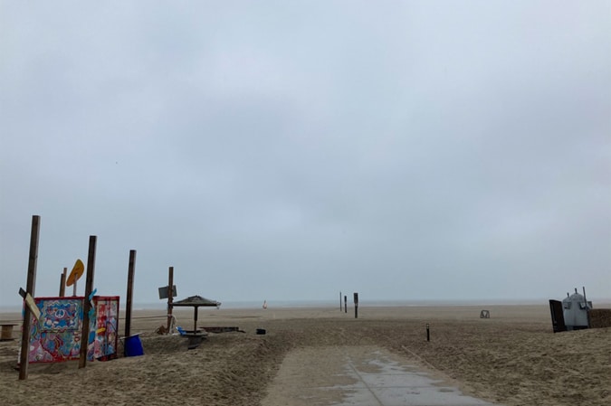 Beach in IJmuiden in winter