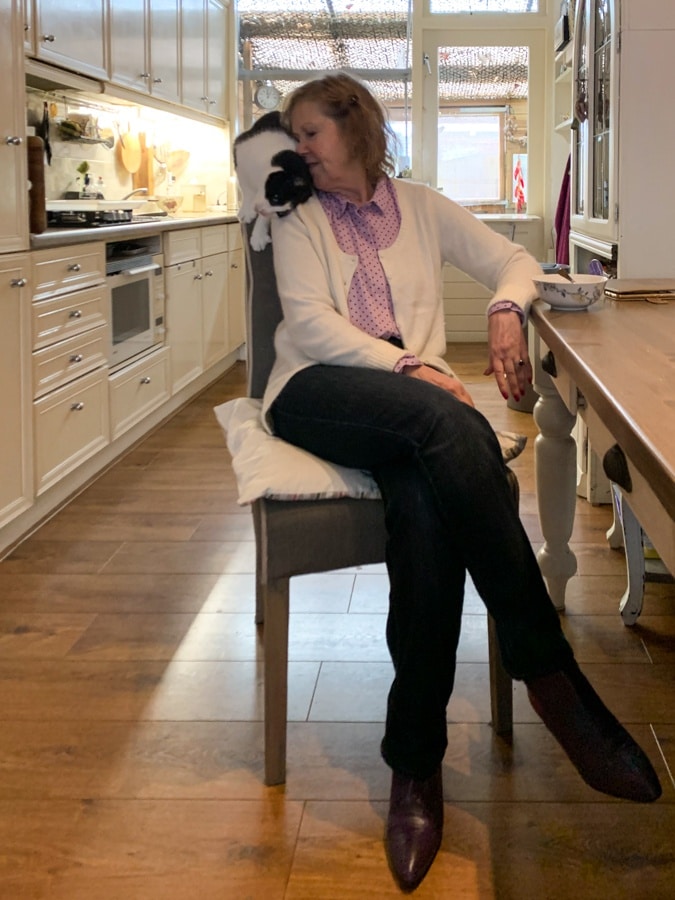 Marjolein with cat Ben