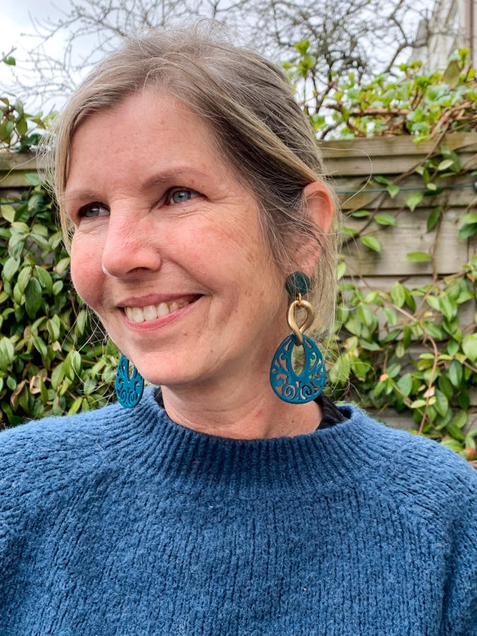 Close-up earrings Marcella