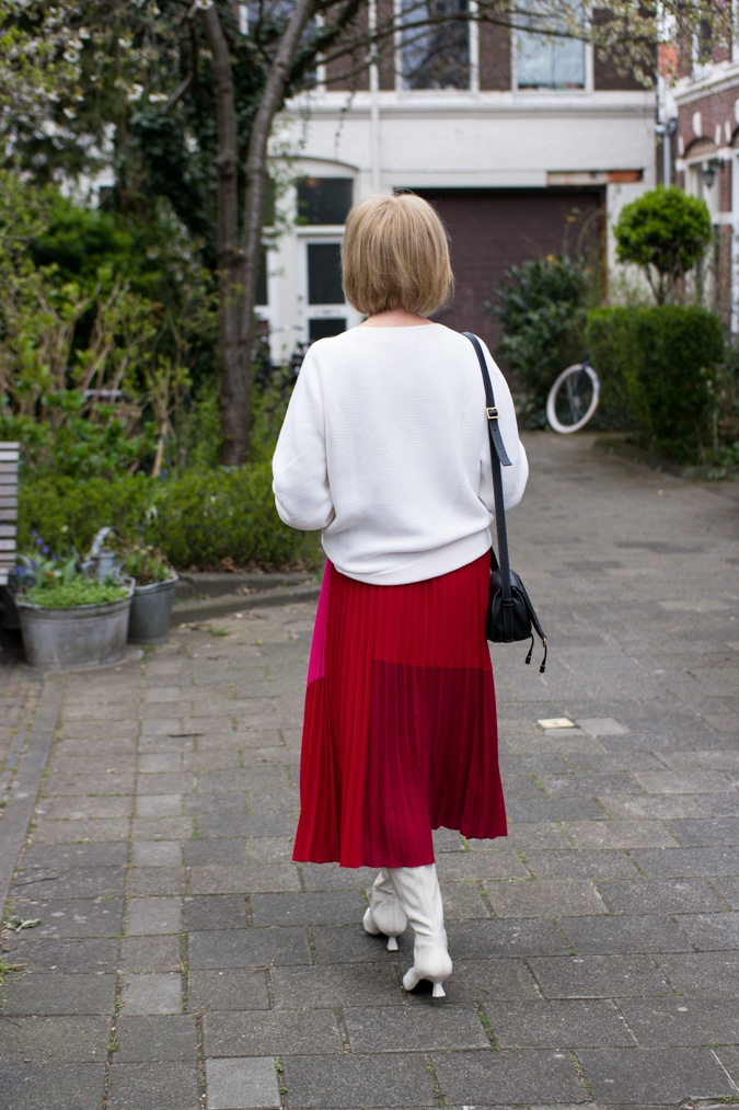 pink and orange brooch