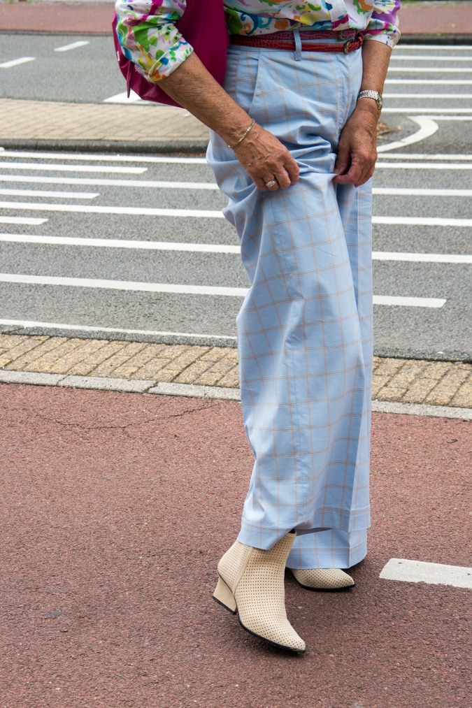 cream perforated suede EIJK boots