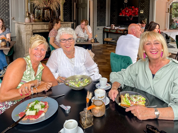 Marijke, Marianne and I 