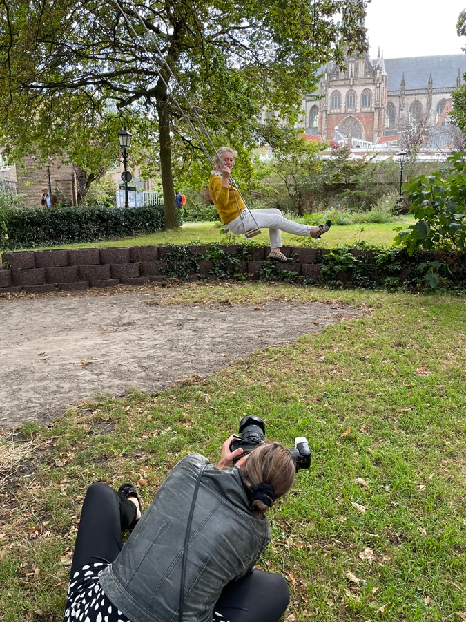 Kitty photographing Annelies