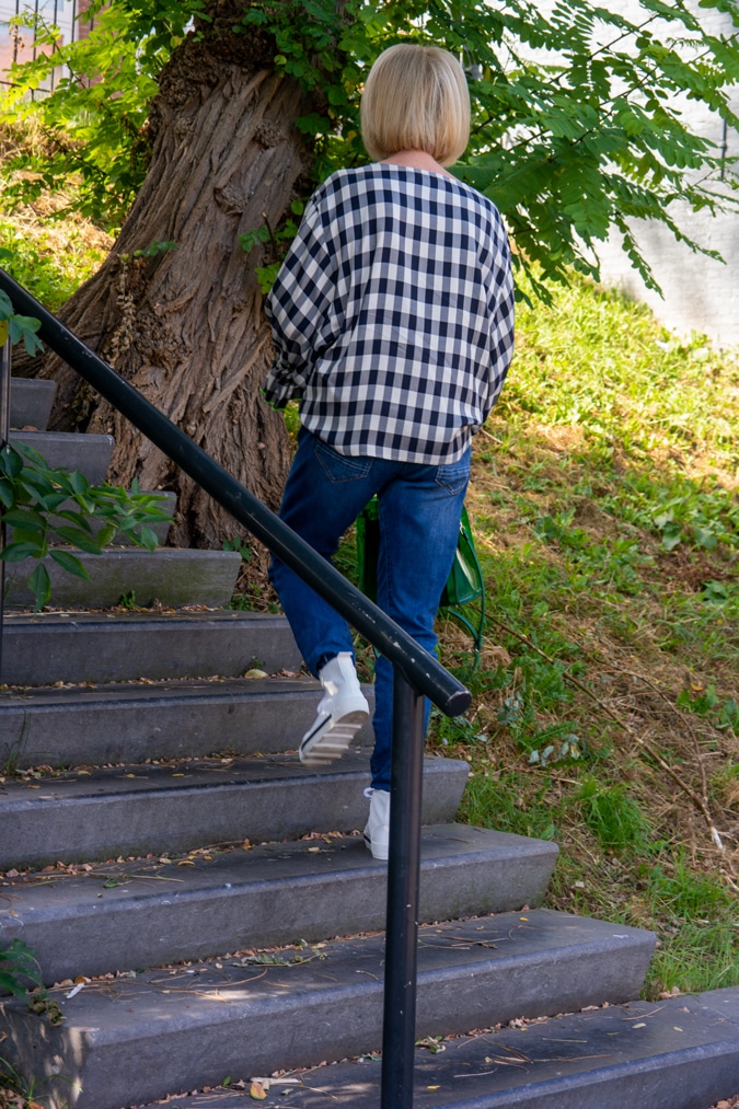 Black and white checked top