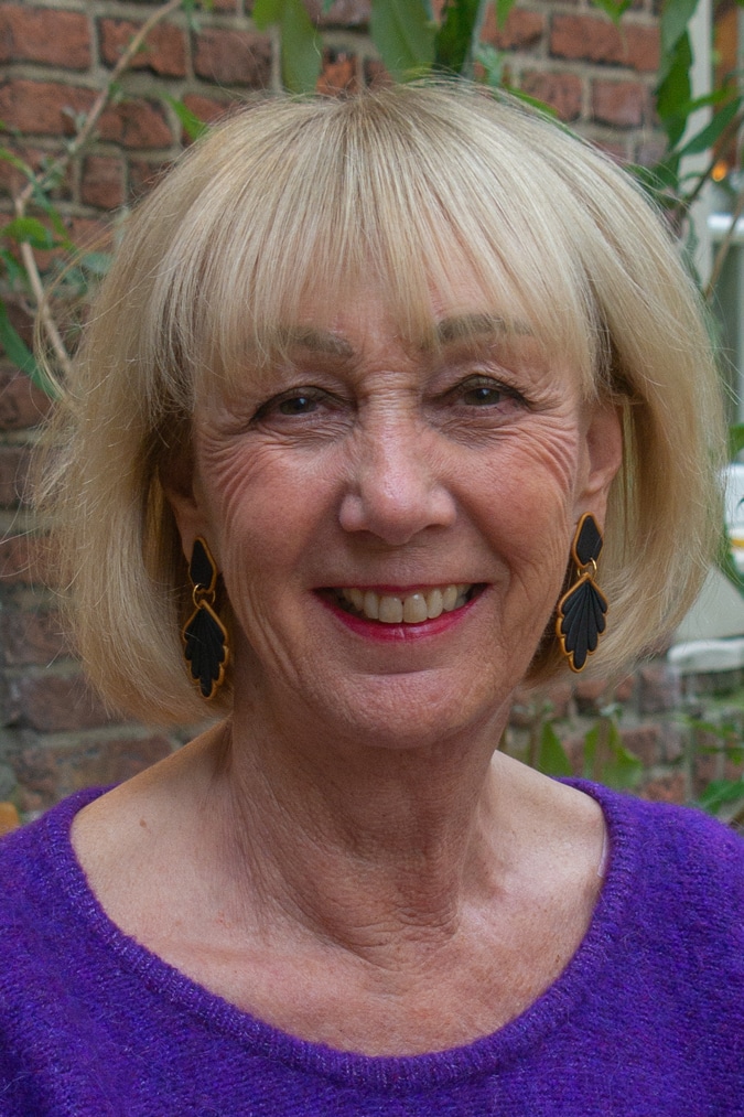 black earrings by Baublehaus