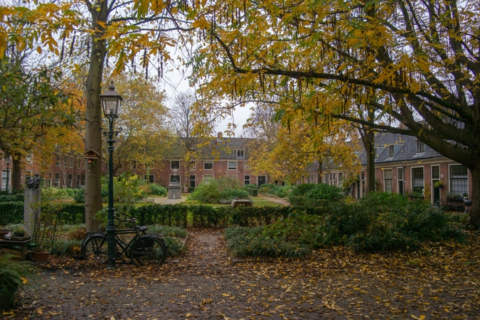 almshouse court in Haarlem