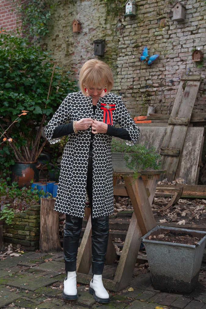 Long black and white jacket by Mart Visser