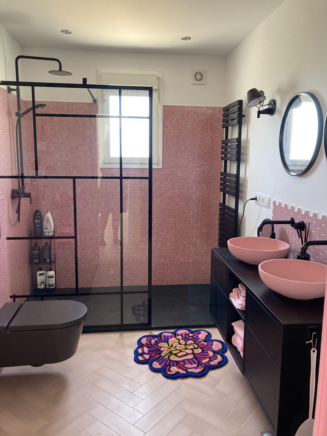 Anja's house bathroom 2