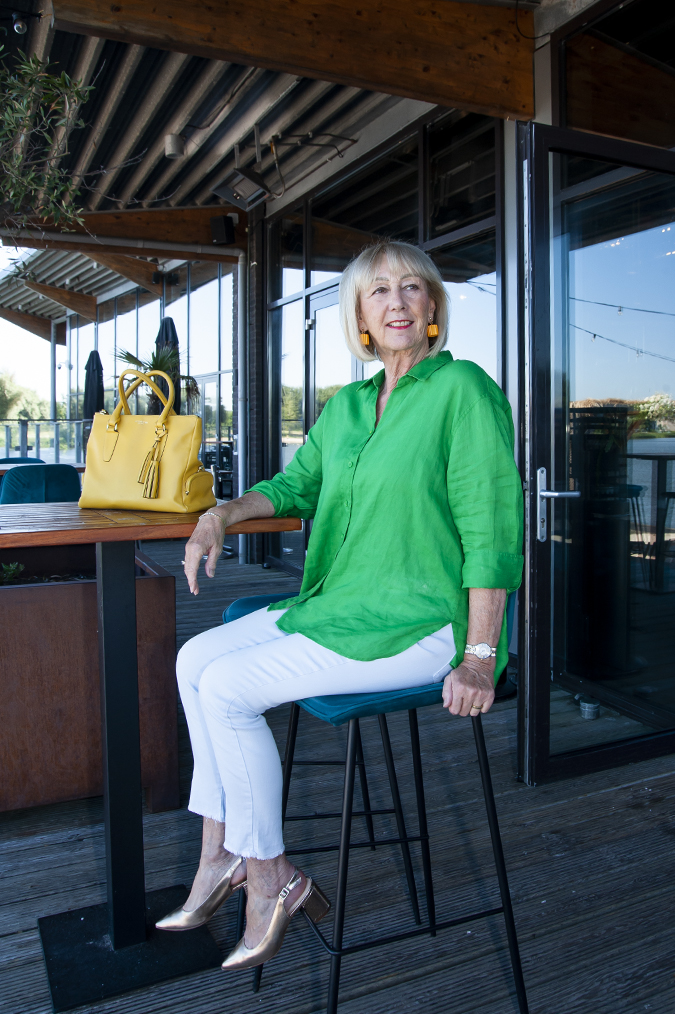 Bright green shirt with pale yellow skinnies