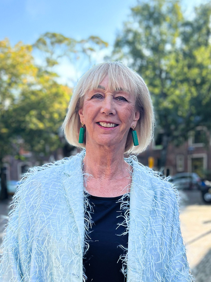 Corrugated cardboard earrings green