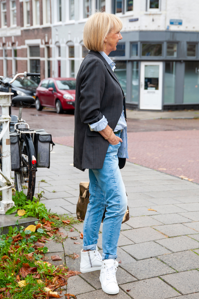 Oversized men's blazer