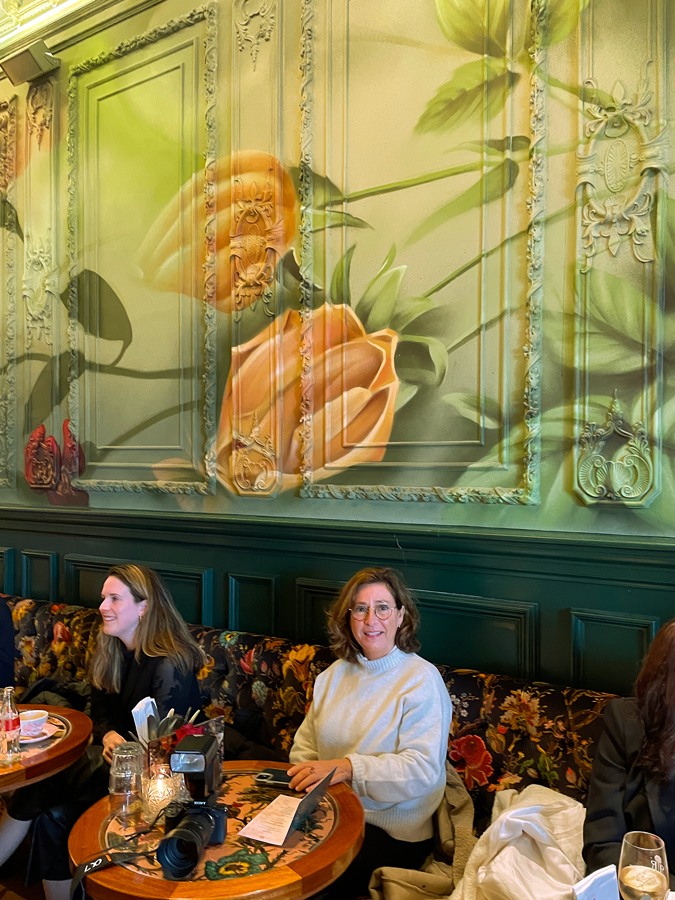 Arian at the restaurant Ruby Rose