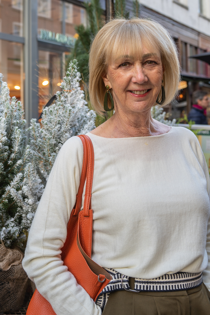 Green earrings by Lara Design