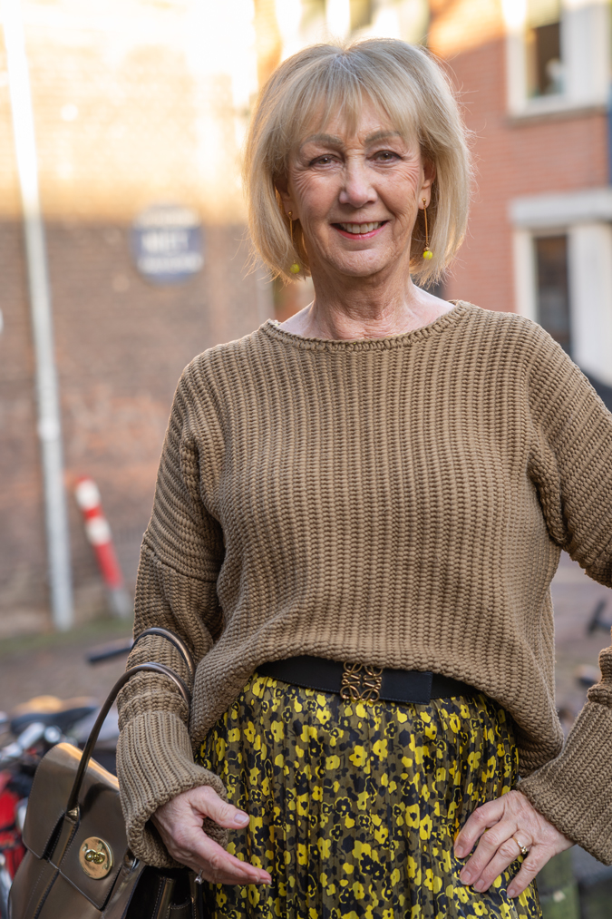 Combining winter and summer clothes. Neon yellow earrings by Lara Design