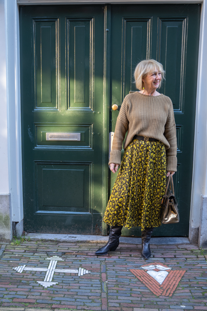 Combining winter and summer clothes