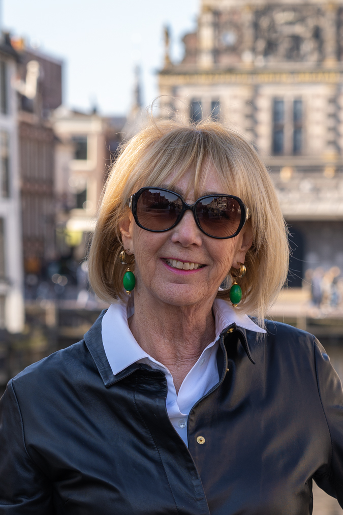 Green earrings by Lara Design