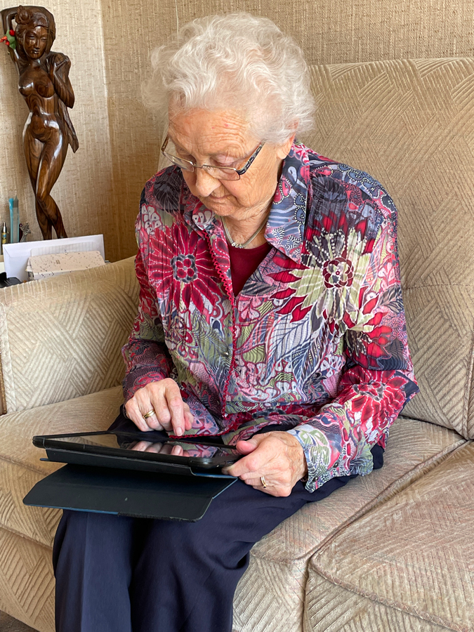 mum playing WordFeud on her iPad