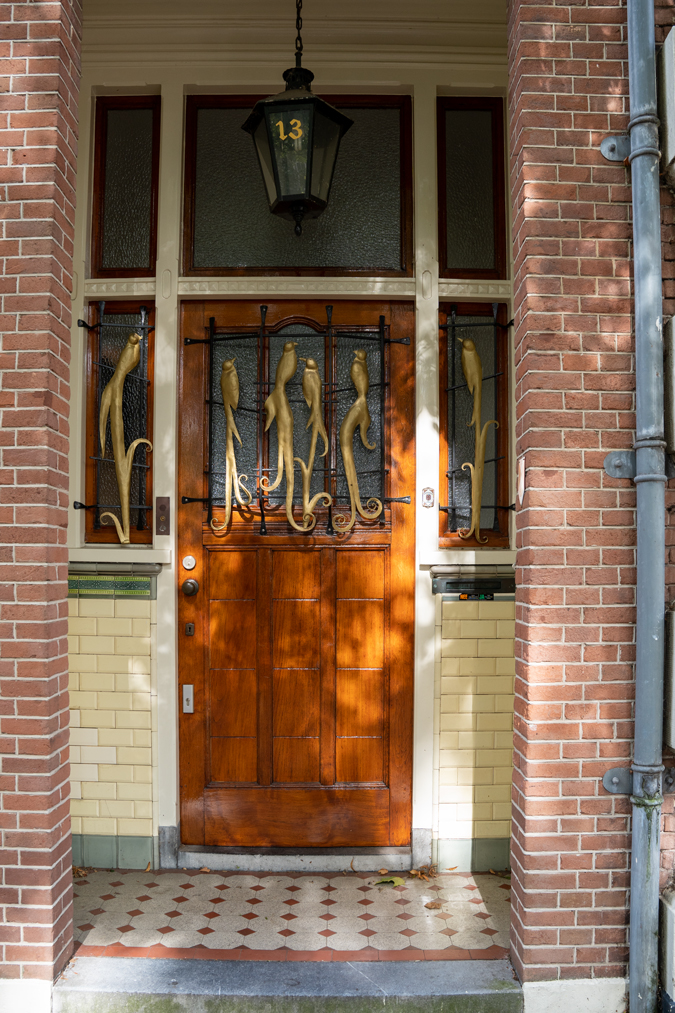 Beautiful door in Haarlem