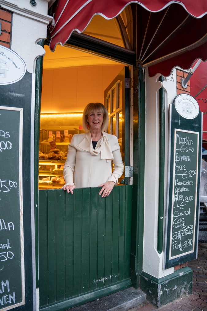 Cream Sportmax dress with cream boots