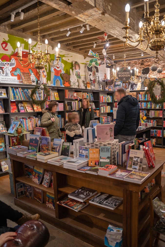 De Vries Van Stockum children's section