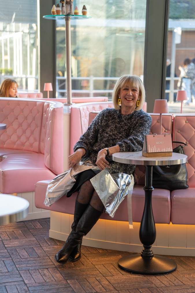 Silver pleated skirt with big jumper