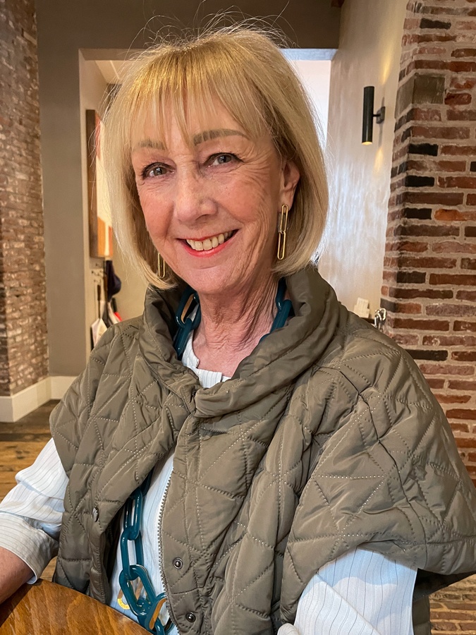 Golden earrings Lara Design