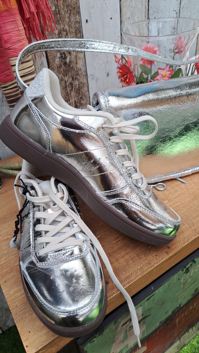 Silver trainers Marjolein
