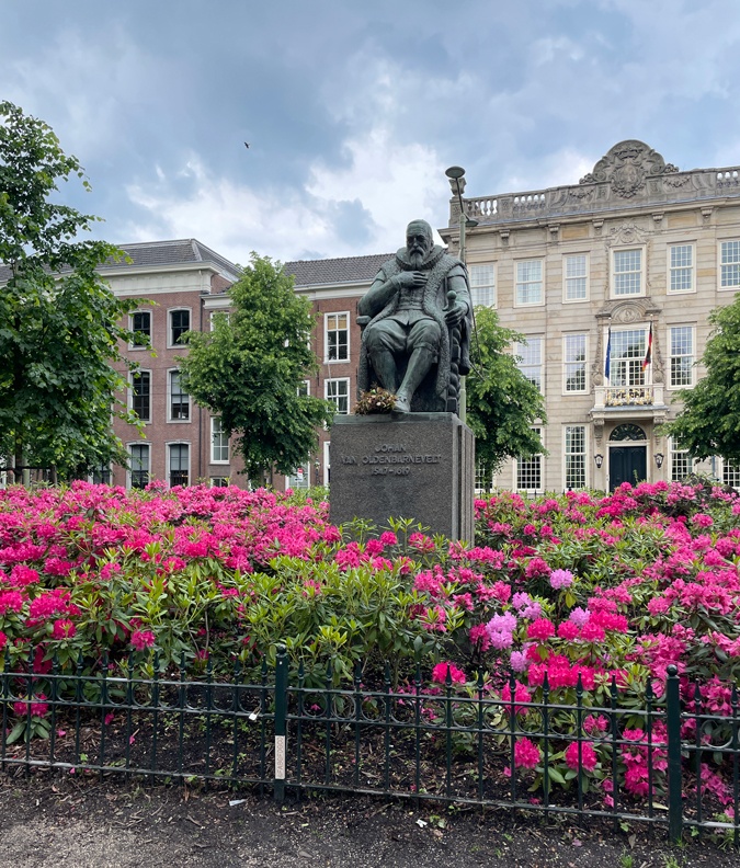 Statue at Hofvijver The Hague