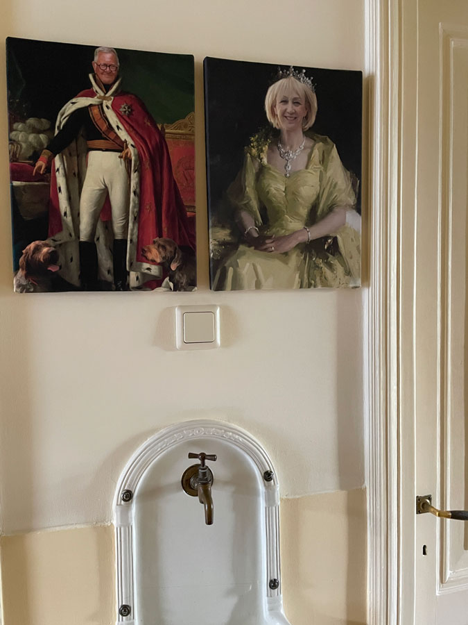 Portraits to be taken off the wall