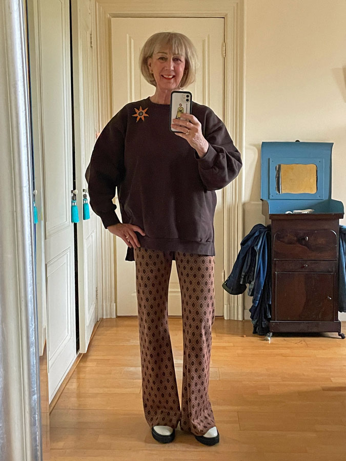 Comfortable outfit for at home