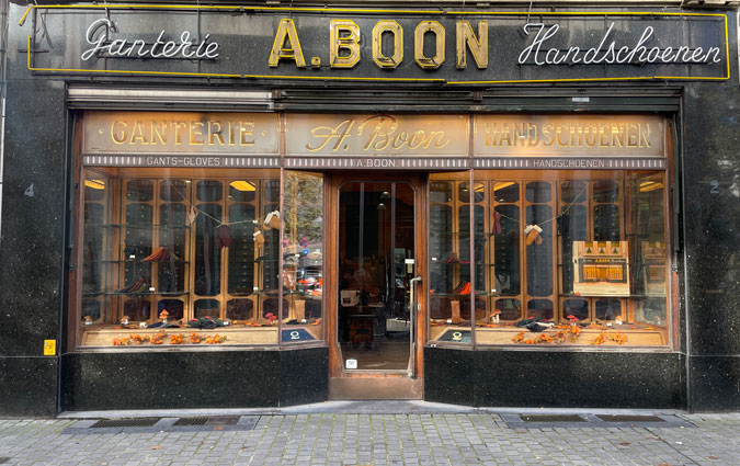 Glove shop in Antwerp