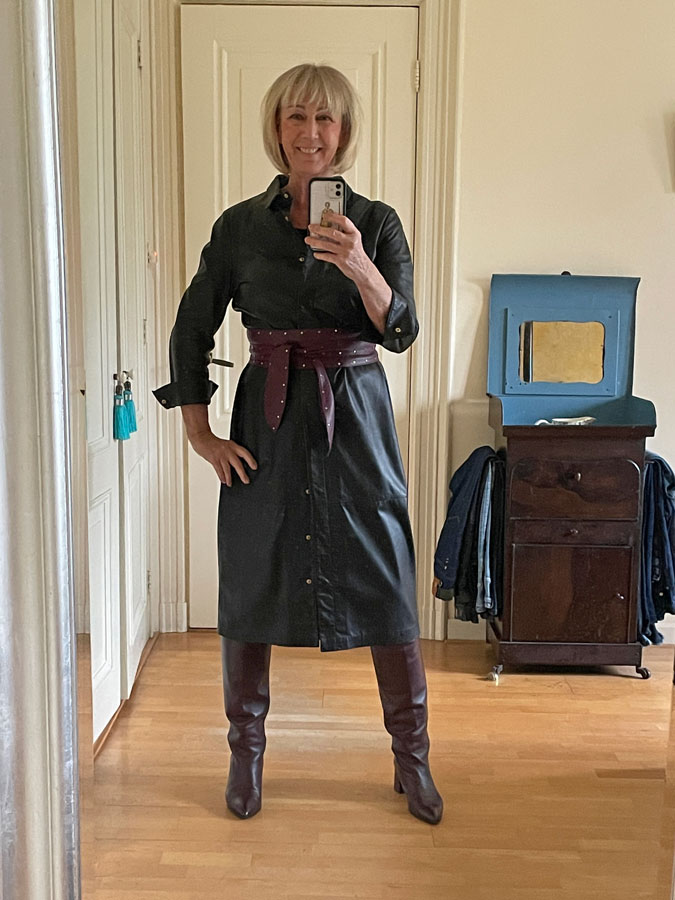 Black and burgundy go well together