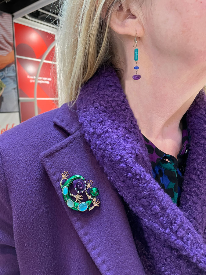 Brooch and earrings Marjolein