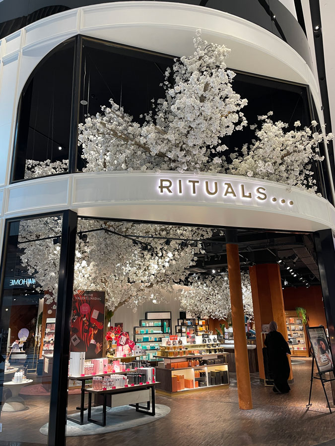 Decoration at Rituals shop