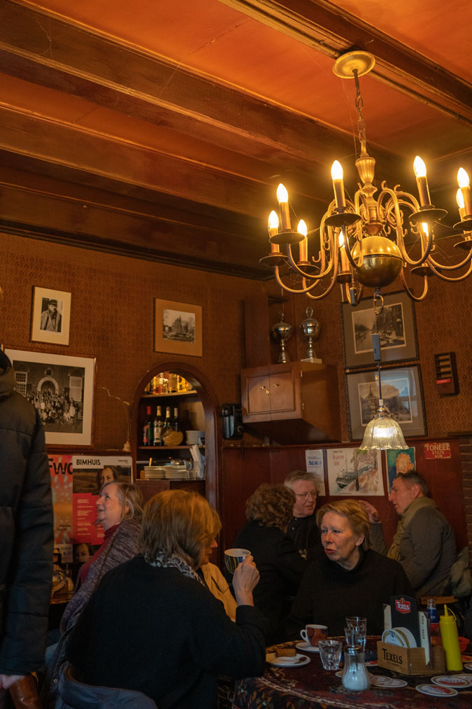 Interior of Café Hegeraad