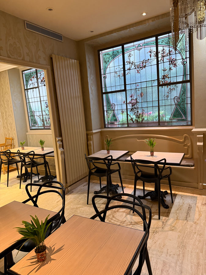 Breakfast area hotel