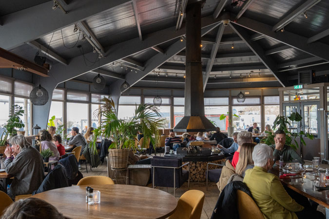 Restaurant De Haven at Zandvoort beach