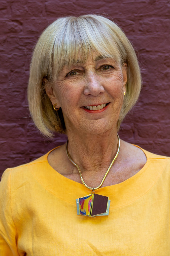 Jewellery golden yellow top with baby blue accessories