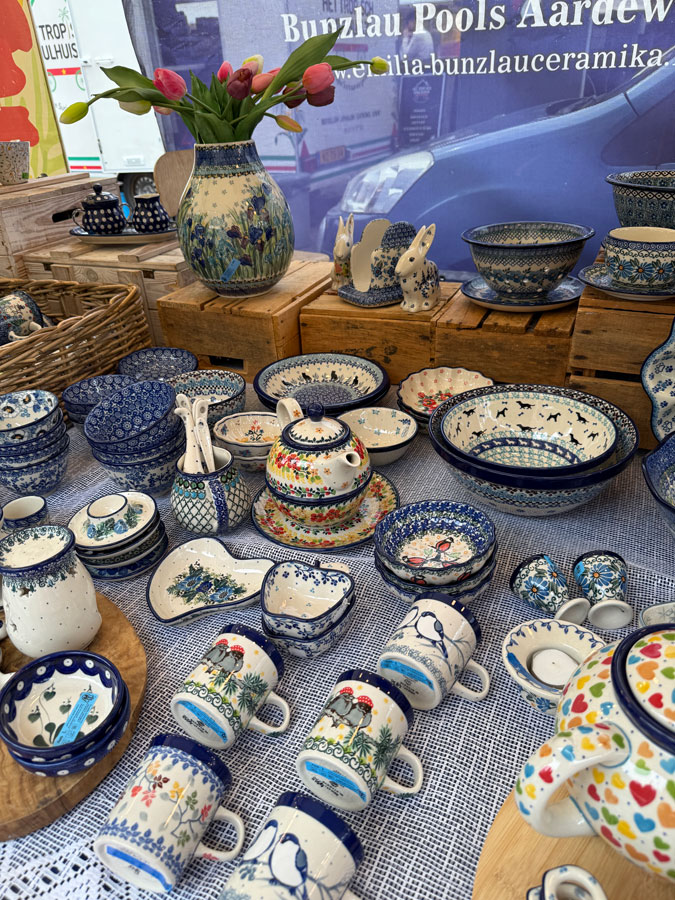 Polish crockery