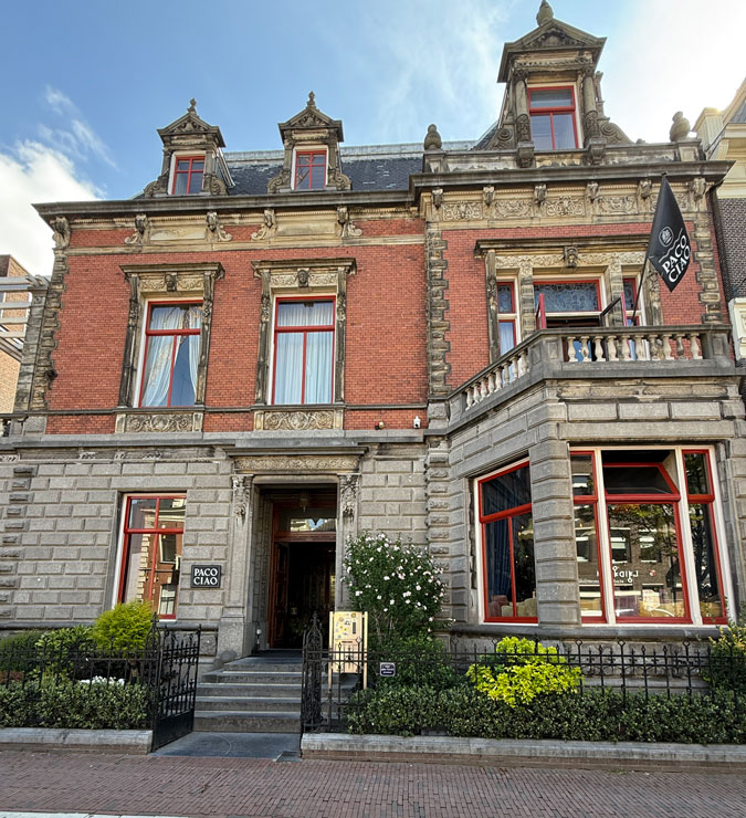 Beautiful building in Leiden