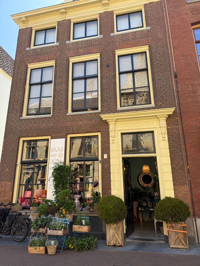 Building in Leiden