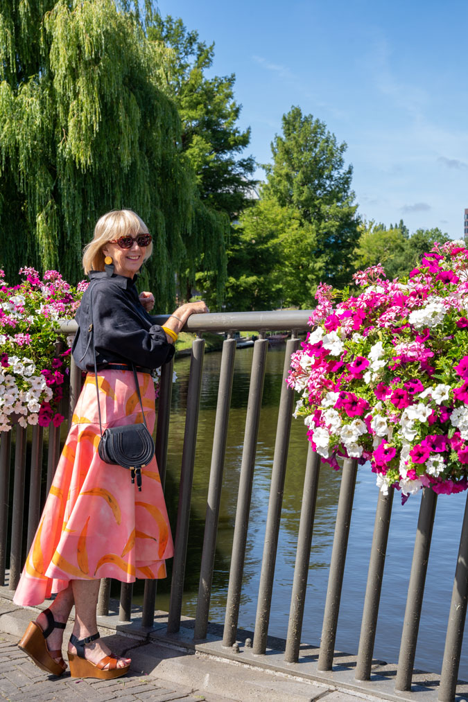 Pink patterned skirt with a black shirt