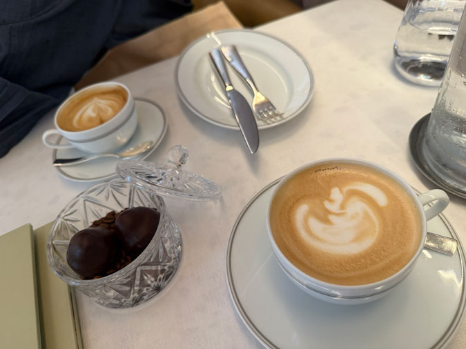 Delicious cappuccino plus chocolate at Rosewood restaurant Eeuwen