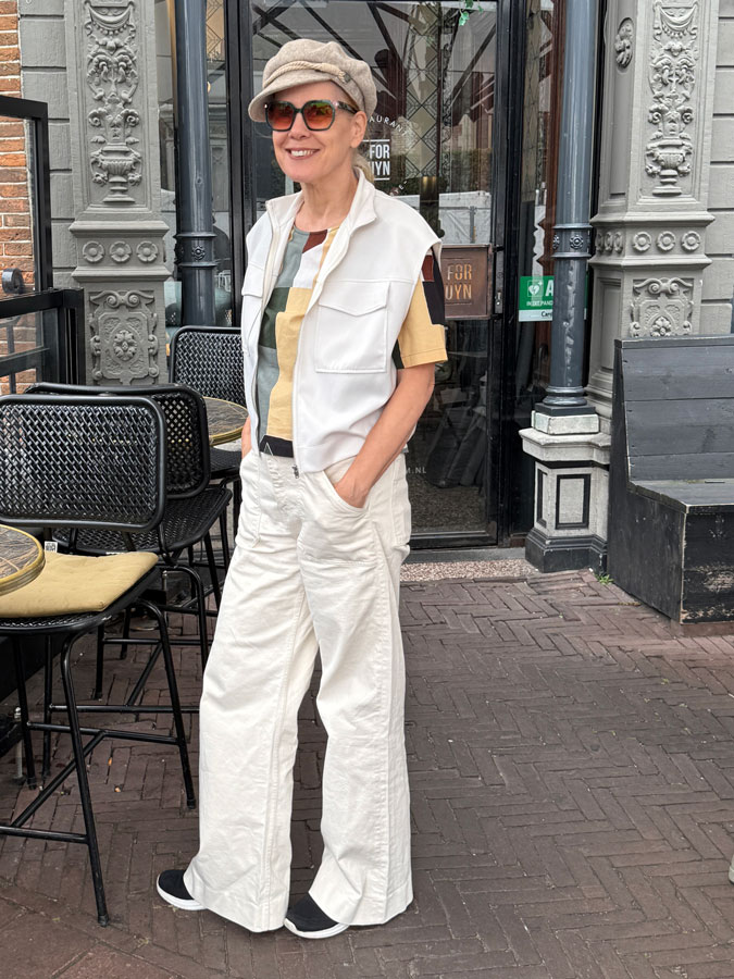 Sylvia of 40PlusStyle