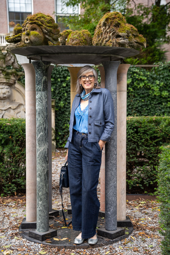 Janna (Timelessstyle.nl on Instagram)