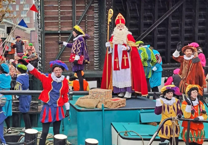 Saint Nicholas and his peets